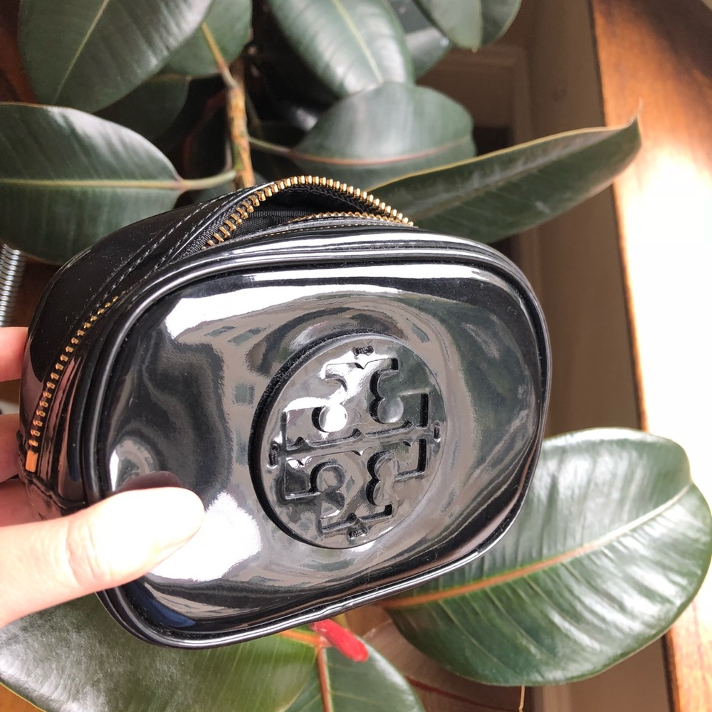 Tory Burch makeup pouch case cosmetics $55